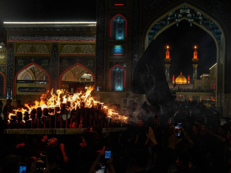 Ceremonias de luto históricas en Nayaf al-Ashraf durante Muharram
